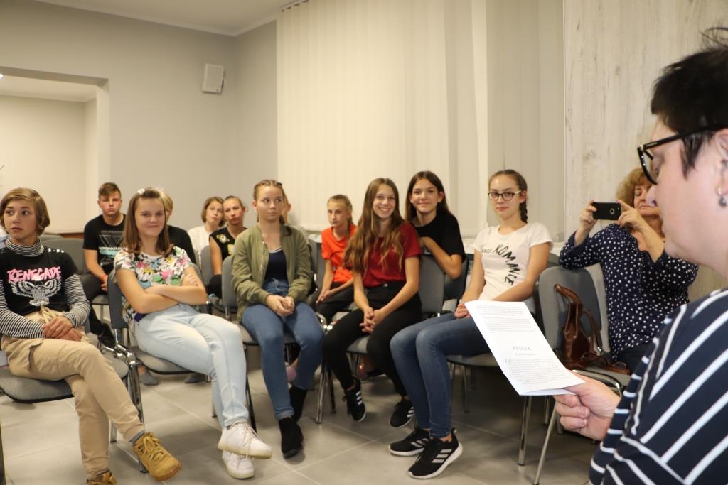 Poszukiwanie wspólnego języka z ósmoklasistami