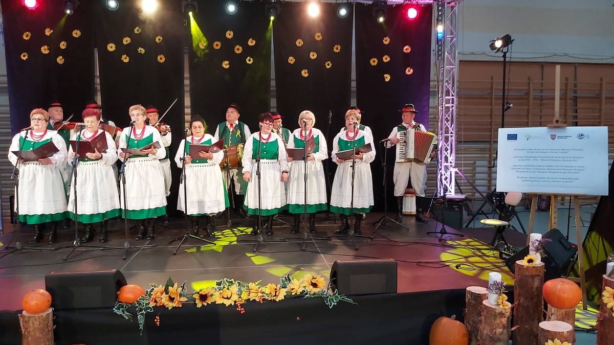 Folklorystycznie w Stawiszynie