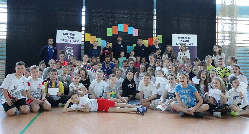 Zamiast wagarów spotkanie z zawodnikami sekcji piłki ręcznej 