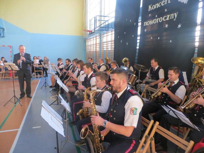 Koncert noworoczny w ZS w Piotrowie