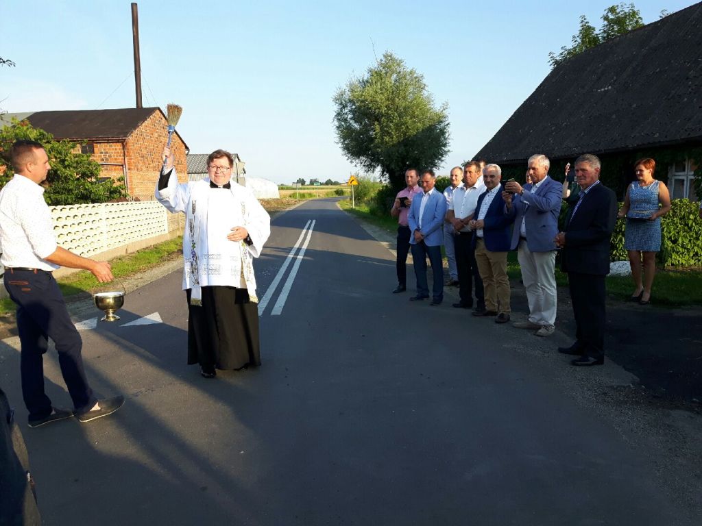 Otwarcie i poświęcenie drogi Rychnów – Pawłówek