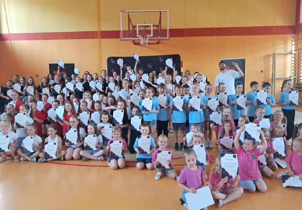 Zakończenie zajęć tanecznych w ZS w Jankowie Pierwszym